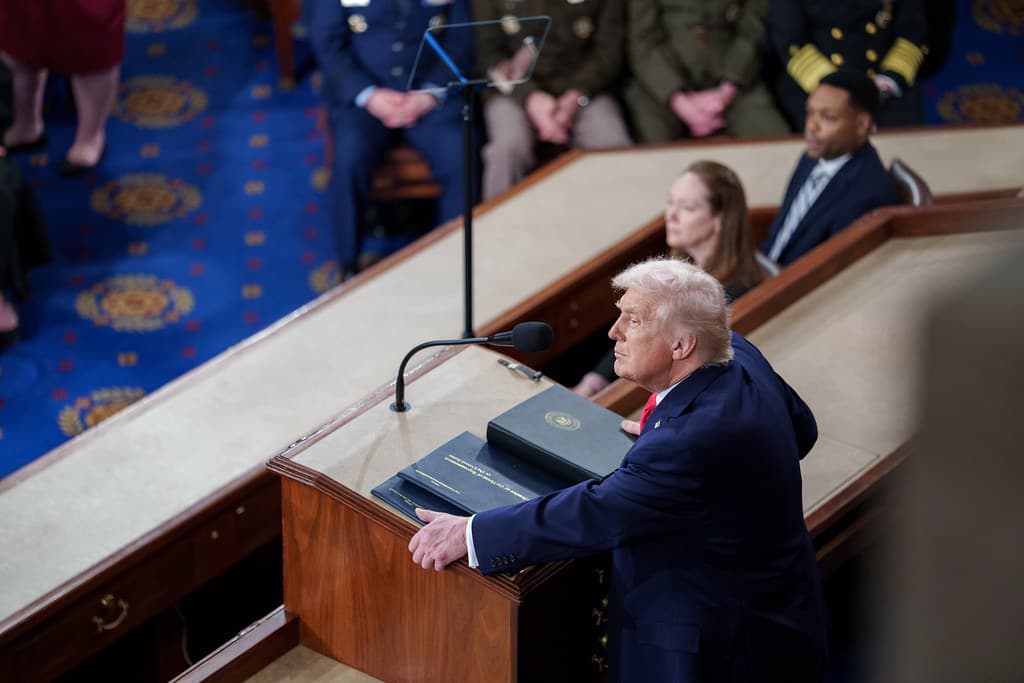 The House chamber during President Trump's 2026 State of the Union address, where Democratic lawmakers including Spanberger and Omar delivered sharp responses